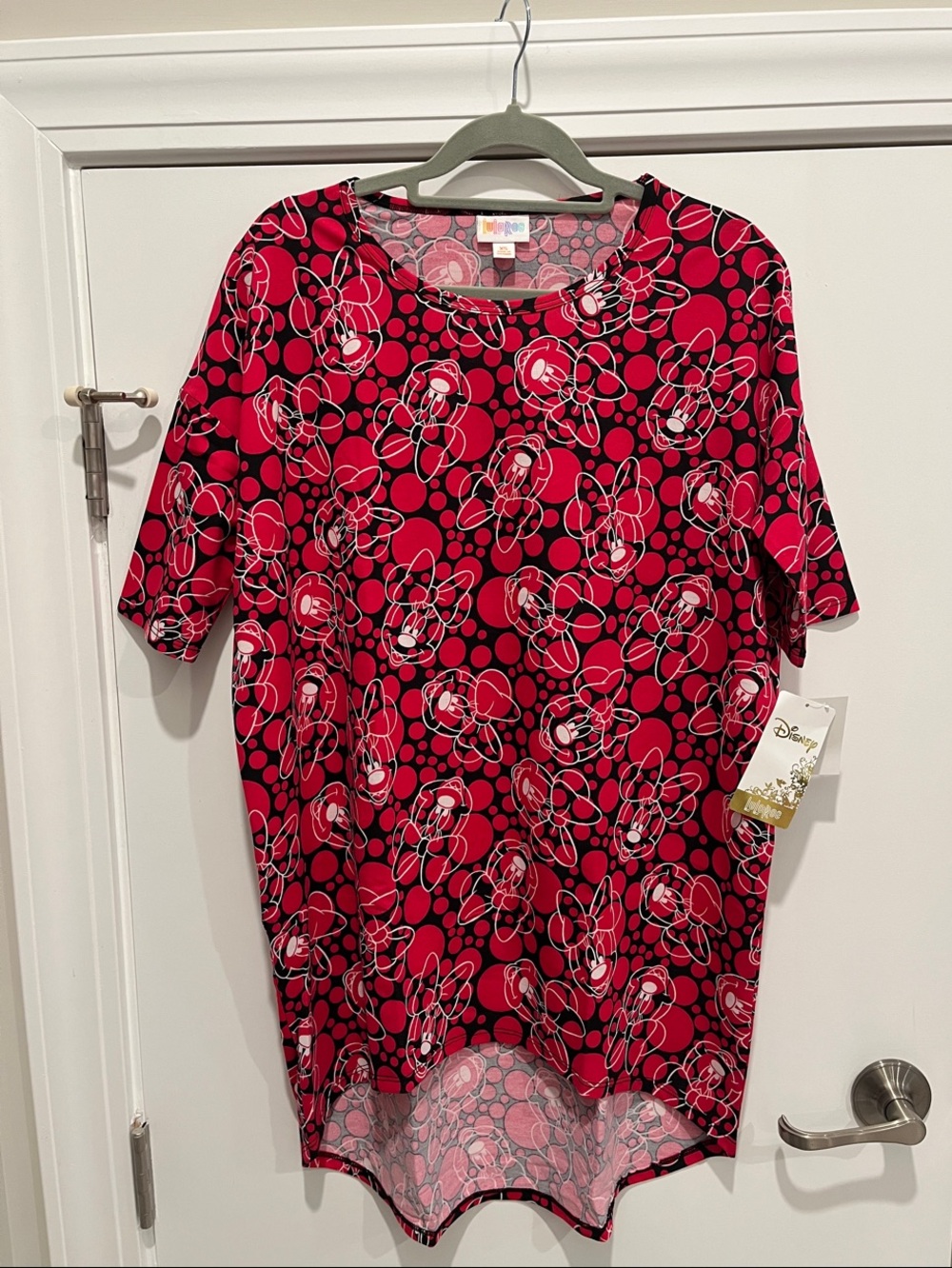 LuLaRoe red and black graphic tunic